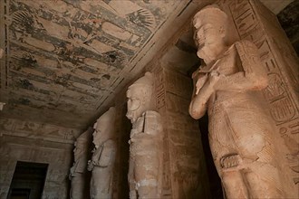 Statues of Pharaoh Ramses II Great Pillar Hall