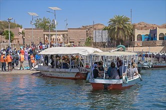 Tour boats with tourists