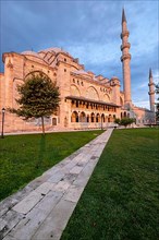 Suleymaniye Mosque at sunrise