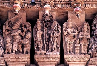 17 th century 350 years old wooden carvings in Meenakashi Sundareswarer temple's chariot at Madurai