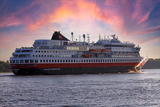 Cruise ship MS Otto Sverdrup