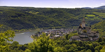 View of the Rhine Valley with Braubach and Brey