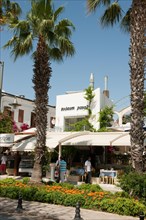 Restaurants on harbour promenade