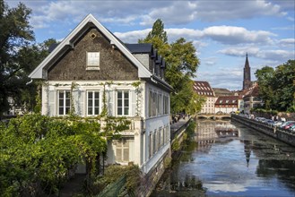 Picturesque beer bar on the Ill in the Petite France district of Strasbourg