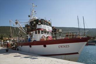 Ship Denis