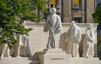 Kossuth Monument