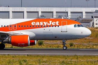 An EasyJet Europe Airbus A320 aircraft with registration OE-IZF at Paris Orly Airport