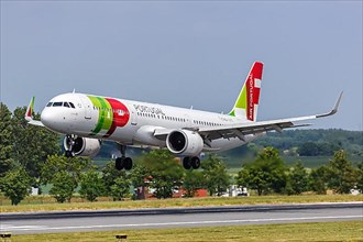 An Airbus A321neo aircraft of TAP Air Portugal with registration CS-TJL at Brussels Airport