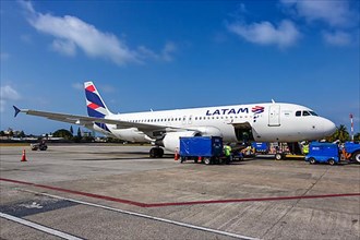 A LATAM Airlines Airbus A320 aircraft with registration CC-BAQ at San Andres Airport