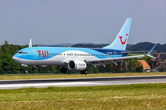 A Boeing 737 MAX 8 aircraft of TUI Belgium with registration number OO-TMZ at Brussels Airport