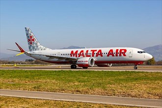 A Malta Air Boeing 737-8-200 MAX aircraft with registration number 9H-VUC at Bergamo Orio Al Serio Airport
