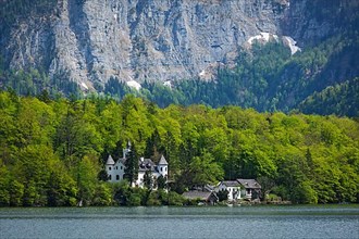 Castle at Hallstatter See mountain lake in Austria. Salzkammergut region
