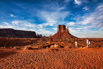 Tourists enjoying the view in Monument Valley