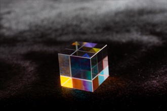Optical glass cube Light dispersion