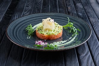 Salmon tartar with pickled ginger and avocado