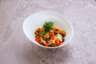 Vegetarian salad with mushrooms