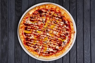 Top view of pizza with chicken