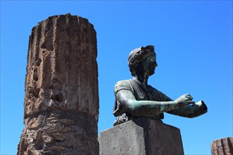 Statue of Diana at the Temple of Apollo from 120 BC dedicated to the Greco-Roman god