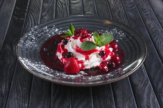 Mascarpone with cherry and strawberry jam