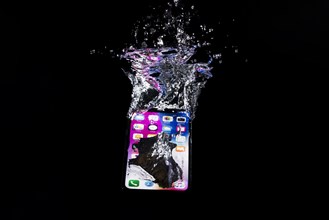 Submerged iphone. Resolution and high quality beautiful photo