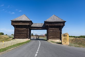 Wooden entrance gate to the Unesco site Bolgar