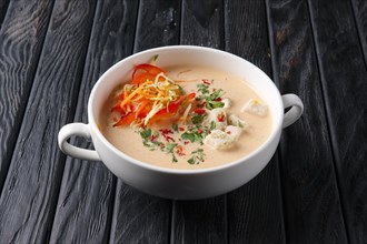 Chicken soup puree with vegetables