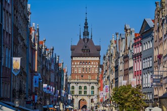Hanseatic league houses in the pedestrian zone with the main gate of Gdansk. Poland