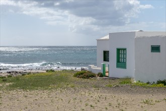 Small house on the beach of Playa Honda