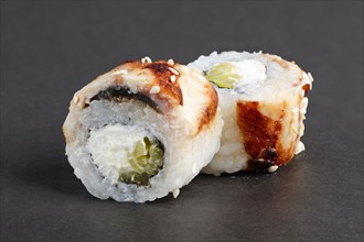 Eel rolls with cucumber