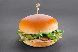Simple burger with ham