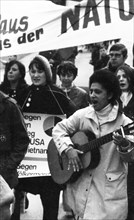 The activities of the peace movement in the Ruhr area in the years 1965 to 1971. Easter March Ruhr 1966