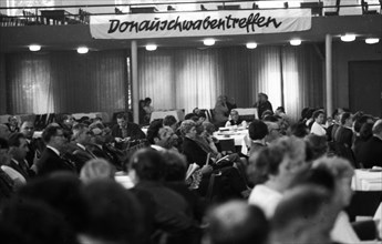 The meeting of the Danube Swabians in the Westafelenhalle in Dortmund in 1970
