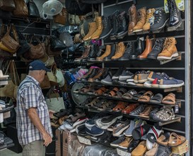 Second hand shop for shoes