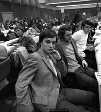 The Young Socialists had invited to a congress for apprentices on 28 November 1970 in Duesseldorf under the motto: Training instead of exploitation