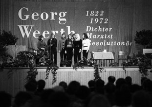 The 150th birthday of the poet Georg Weerth was celebrated on 17. 2. 1972 with an event in his native Detmold. Germany
