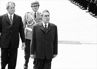 The visit of the Soviet head of state and party leader Leonid Brezhnev to Bonn from 18-22 May 1973 was a step towards easing tensions in the East-West relationship by Willy Brandt. Willy Brandt
