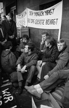 The hunger strike by students at the University of Applied Sciences in Dortmund in 1966 was directed against changes to the Higher Education Framework Act