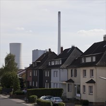 Residential buildings in front of the Herne power plant