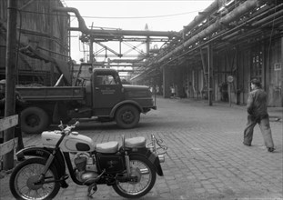 The picture was taken between 1965 and 1971 and shows a photographic impression of everyday life in this period of the GDR. . Bitterfeld . Industrial complex