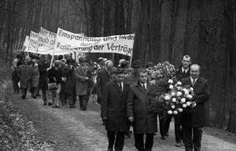 The honouring of the dead by the Nazi regime on Good Friday 1945