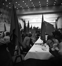 The Young Socialists had invited to a congress for apprentices on 28 November 1970 in Duesseldorf under the motto: Training instead of exploitation