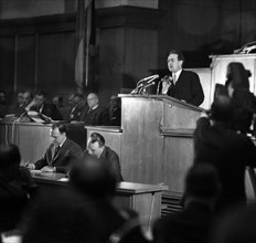 Session of the North Rhine-Westphalian Parliament in 1965 in Duesseldorf. Johannes Rau