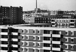 Negative highlights in the Ruhr area in the years 1965 to 1971. Air pollution in the Satelieten district of Dortmund-Scharnhorst