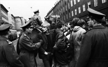 The activities of the peace movement in the Ruhr area in the years 1965 to 1971