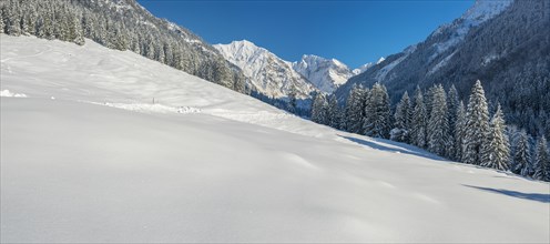 Oytal in winter