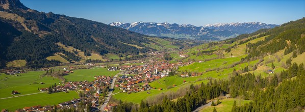 Panorama into the Ostrachtal with Bad Oberdorf and Bad Hindelang