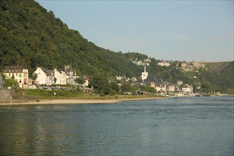 View of St. Goar with Rheinfels Castle and Collegiate Church on the Rhine