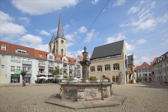 Holzmarkt with fountain