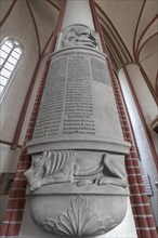 Column with a memorial inscription of those killed in the First World War 1914-1918