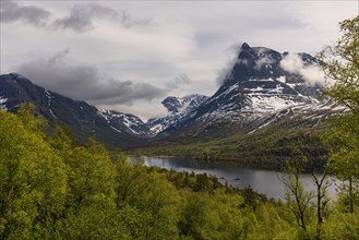 Mountain panorama in Innerdalen